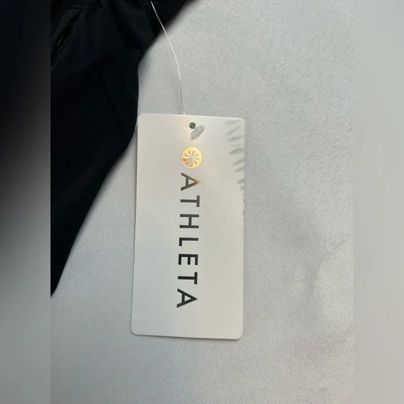 Athleta Arrival Skirt - Picture 8 of 16